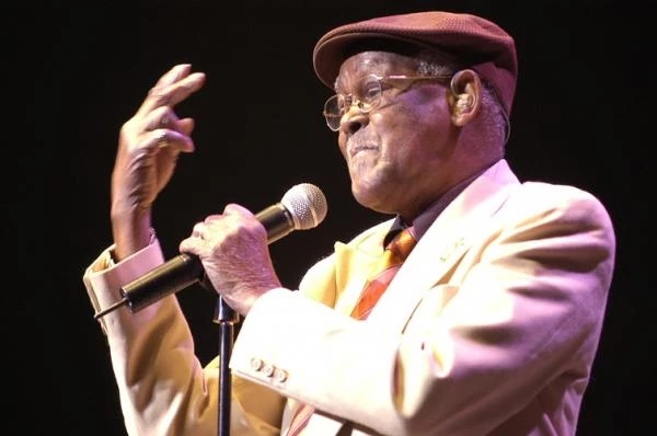 Ibrahim FERRER